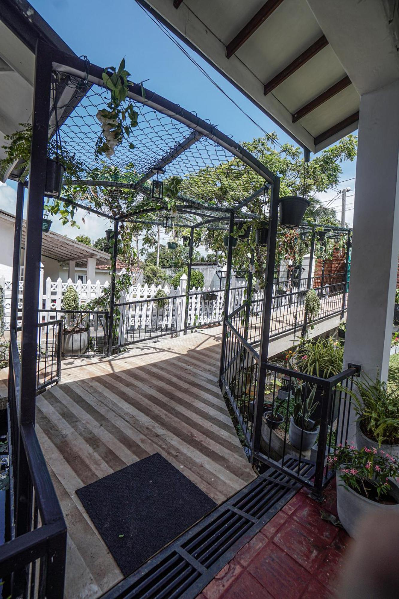 Ayur Ayur White Sail Villa Dalupotha Екстериор снимка
